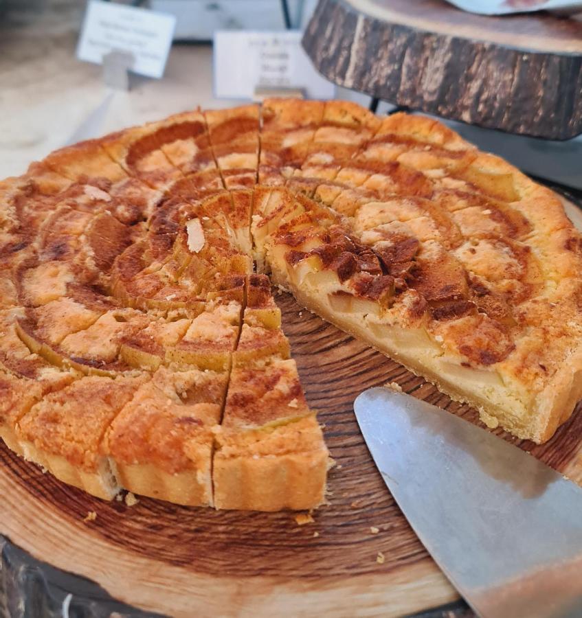 Royal M Al Aqah Beach Resort By Gewan Buitenkant foto A traditional Polish cheesecake